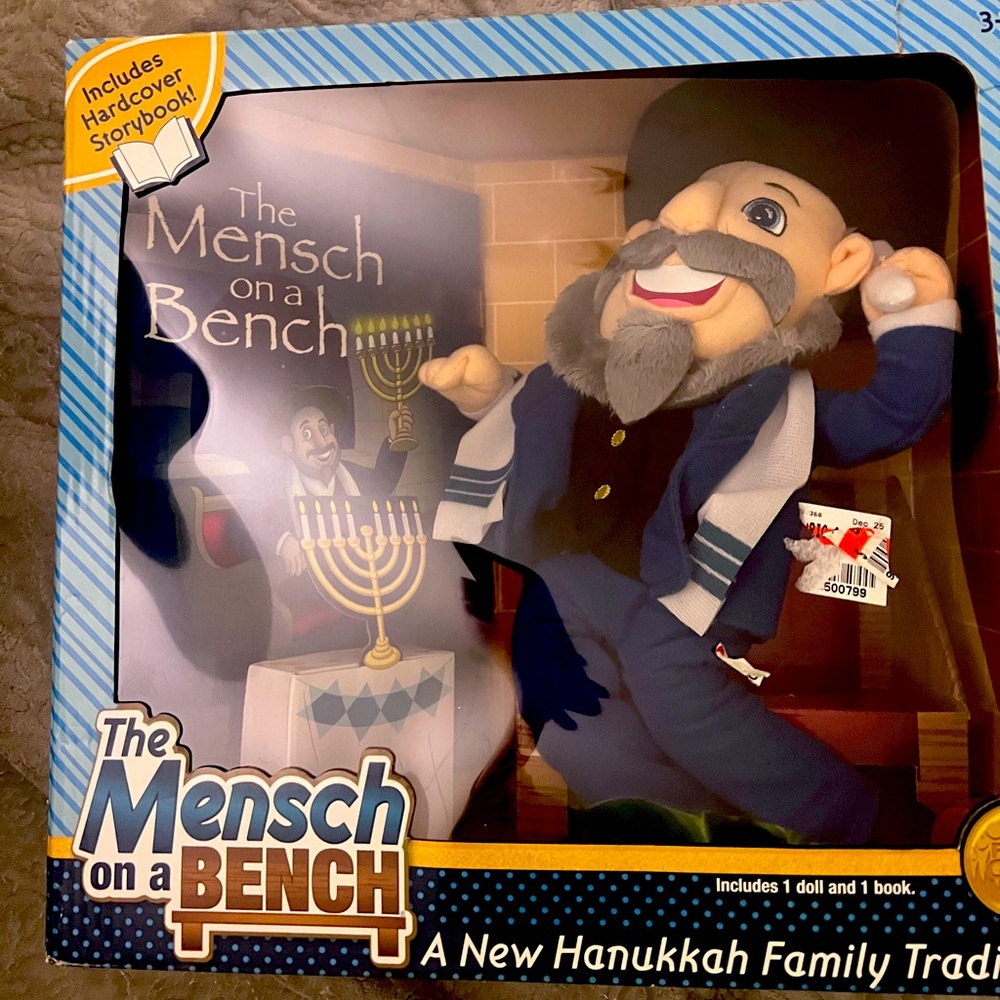 MENSCH ON A BENCH~ Hanukkah Decor with Hardcover Book Removable Bench